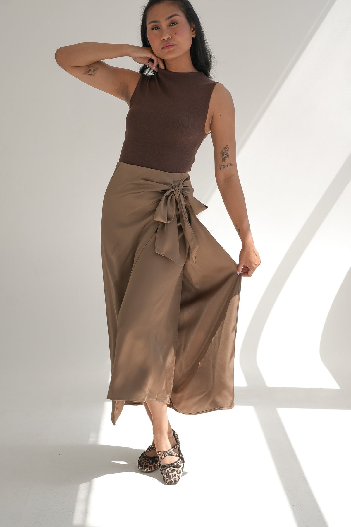 SATIN TIE SKIRT | MOCHA