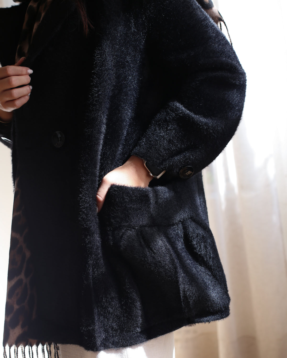 BLACK LUX SHACKET