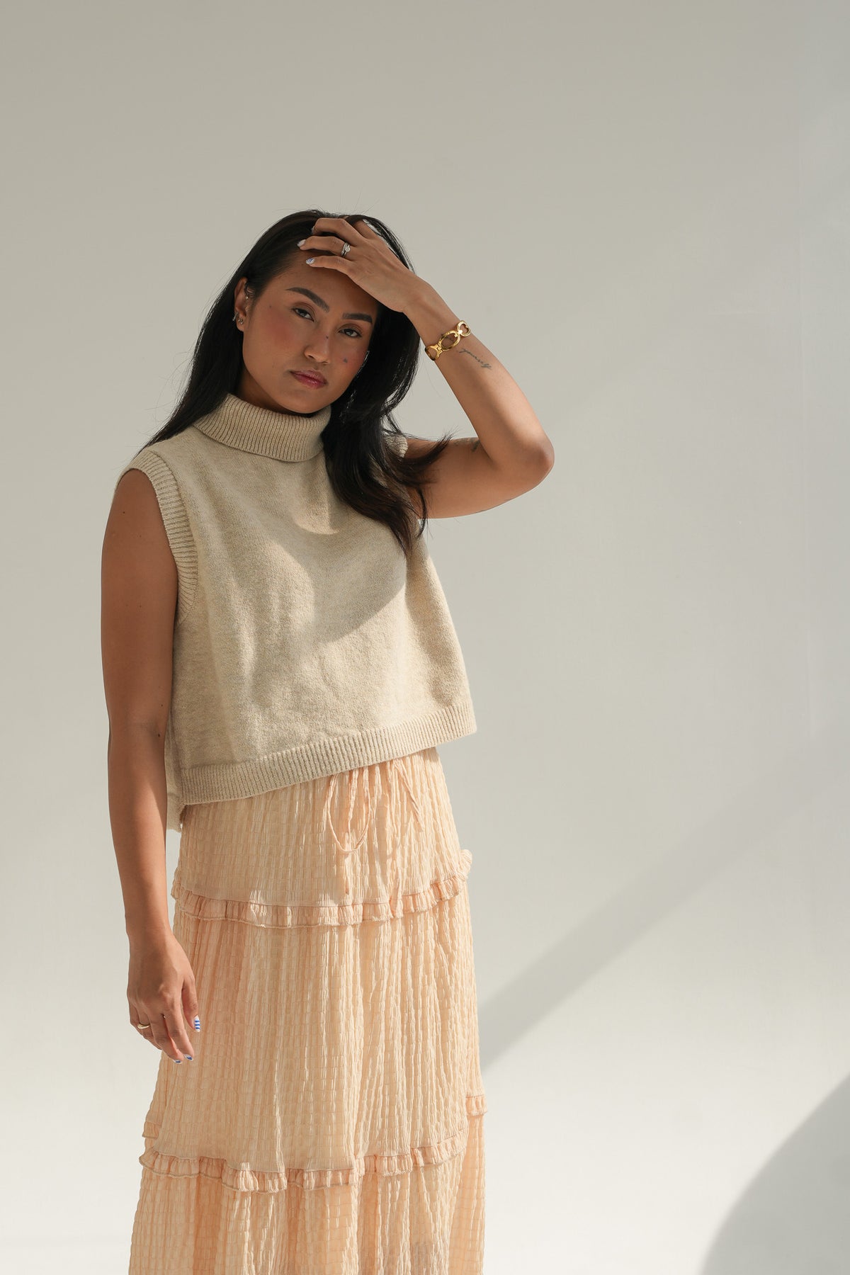 SLEEVELESS PULL OVER | CREAM