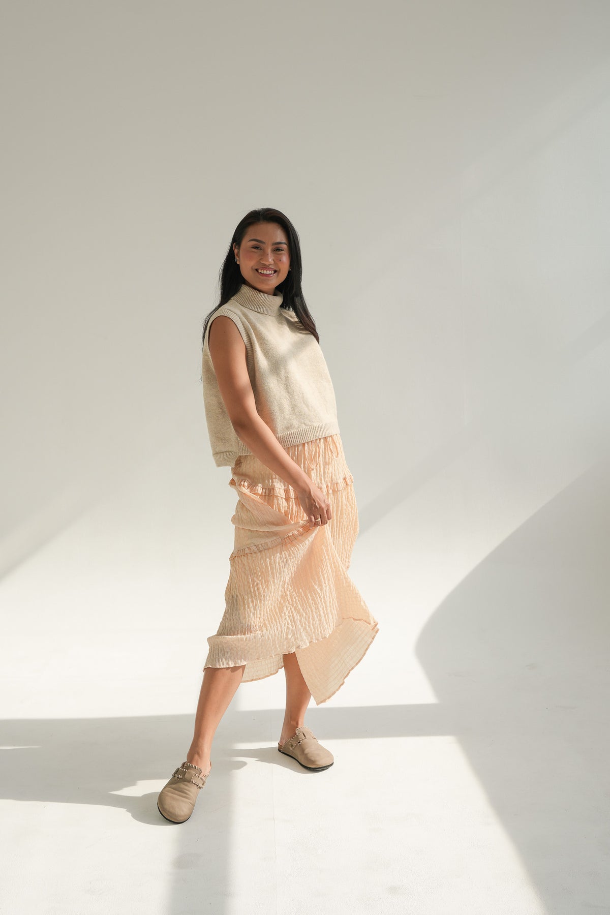 SLEEVELESS PULL OVER | CREAM
