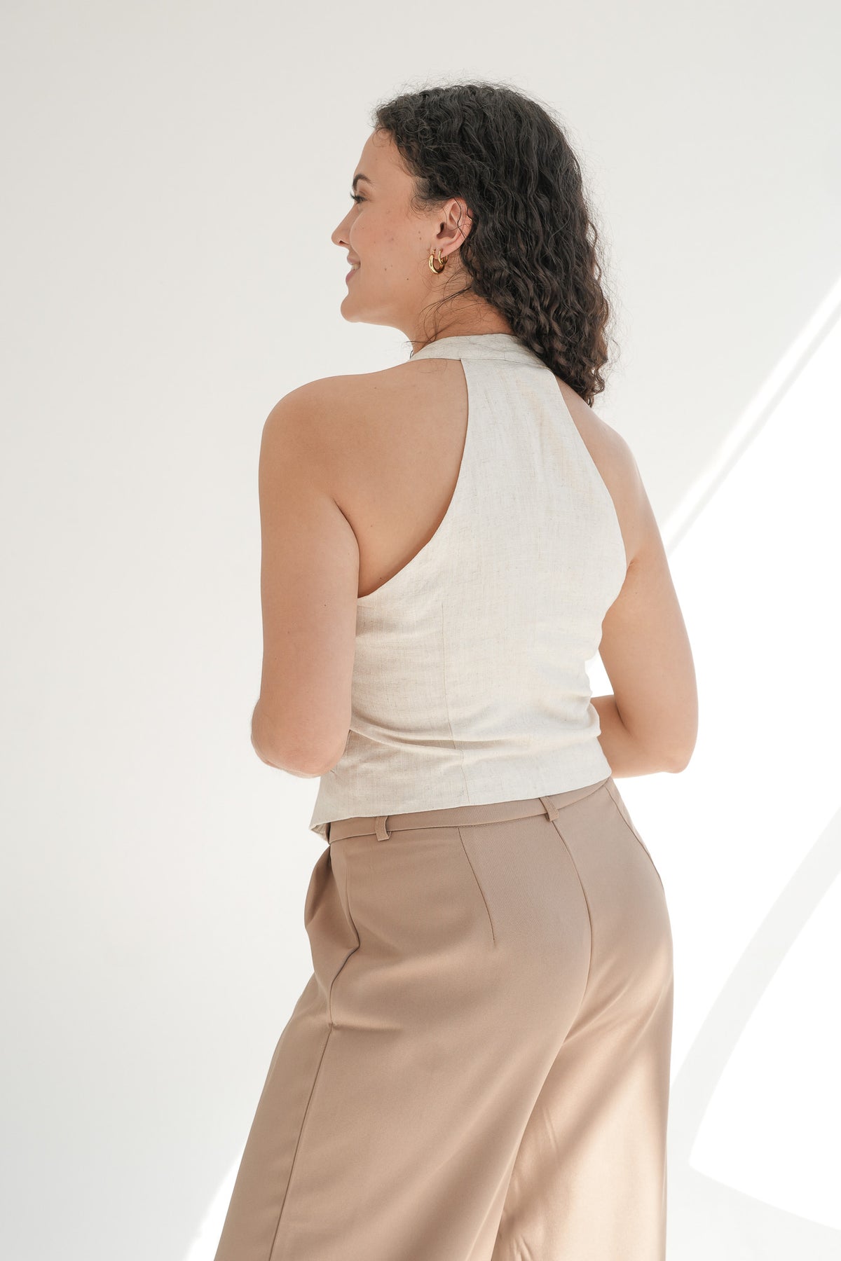 HALTERNECK WAISTCOAT | OATMEAL